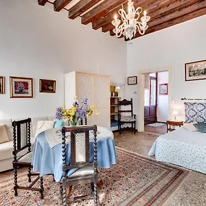  Apartment Ca' Badoer West